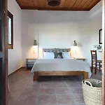 Kaia 3